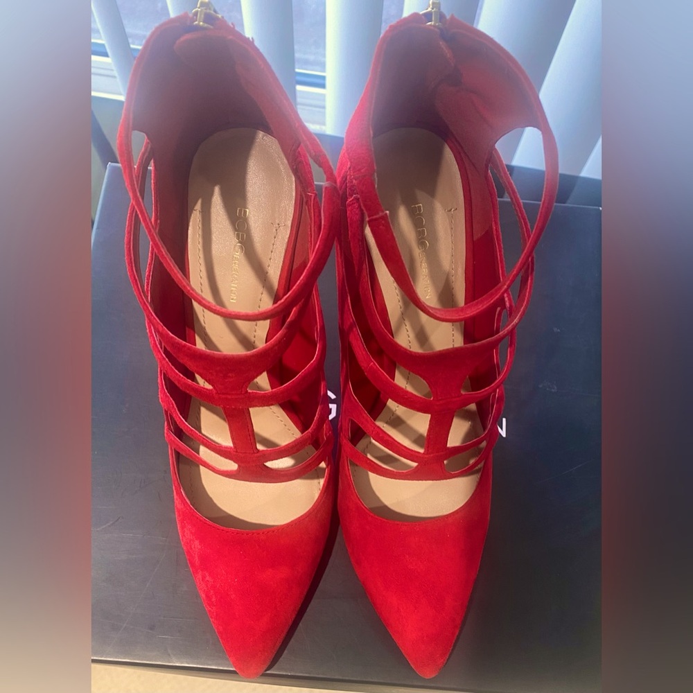 Suede Pump